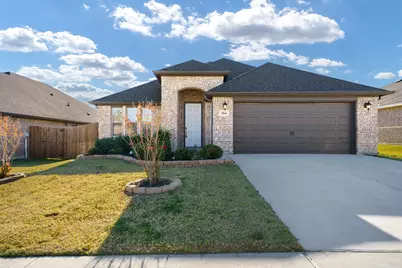 364 Bonita Street, Weatherford, TX 76087 - Photo 1