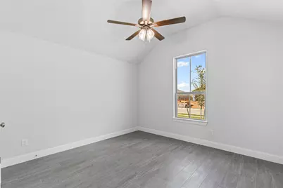 624 Jameson Street, Springtown, TX 76082 - Photo 28