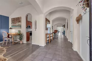 308 Cadbury Dr, Euless, TX 76040 - Photo 4