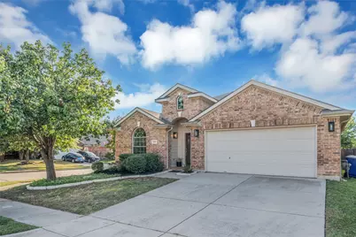 308 Cadbury Drive, Euless, TX 76040 - Photo 2