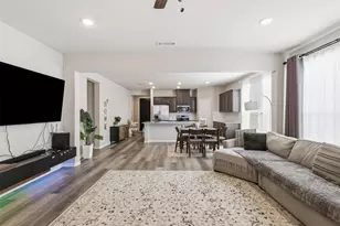 801 Taliaferro Trl, Springtown, TX 76082 - Photo 2