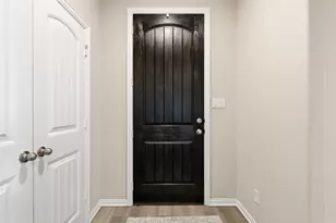 801 Taliaferro Trl, Springtown, TX 76082 - Photo 6