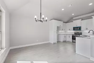 620 Jameson St, Springtown, TX 76082 - Photo 12