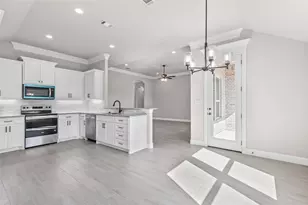 620 Jameson St, Springtown, TX 76082 - Photo 18