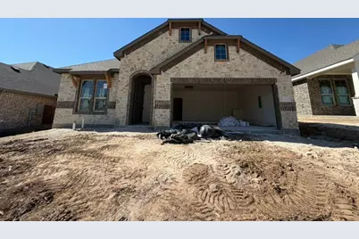 525 Waterford Park Boulevard, Weatherford, TX 76087 - Photo 1