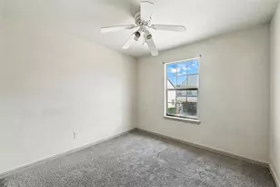 2353 Homewood Ln, Grand Prairie, TX 75050 - Photo 10