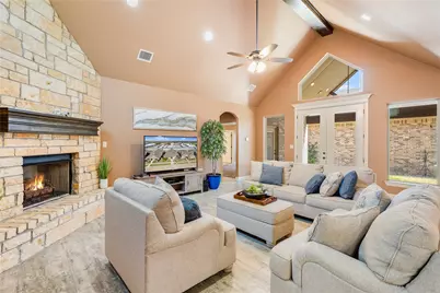 3414 Fountain Way, Granbury, TX 76049 - Photo 16