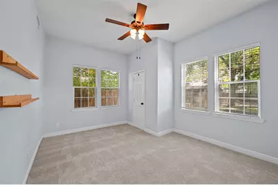 420 E 9th Street, Dallas, TX 75203 - Photo 16