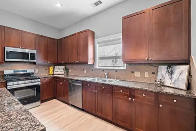 4830 Cedar Springs Road #5, Dallas, TX 75219 - Photo 12