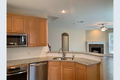 2644 Dunbar Drive, McKinney, TX 75072 - Photo 4