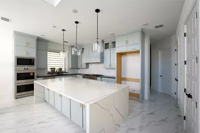 10904 Hollydale Road, Frisco, TX 75035 - Photo 12