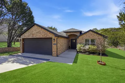 5502 Northview Court, Granbury, TX 76048 - Photo 1
