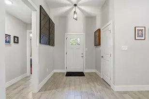 5502 Northview Ct, Granbury, TX 76048 - Photo 10