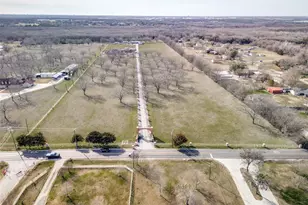 2020 S Bridgefarmer Rd, Lowry Crossing, TX 75069 - Photo 1