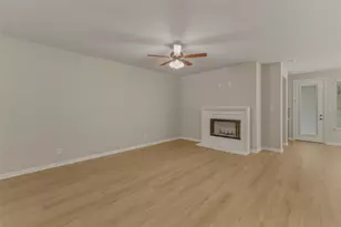 529 Waterford Park Boulevard, Weatherford, TX 76087 - Photo 8