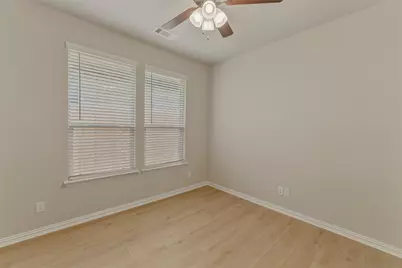 529 Waterford Park Boulevard, Weatherford, TX 76087 - Photo 12