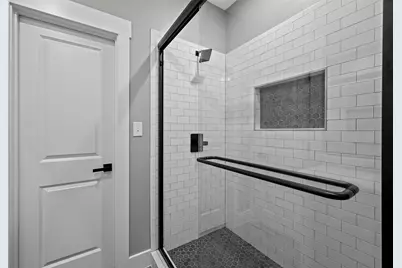 527 W Walker Street, Denison, TX 75020 - Photo 16