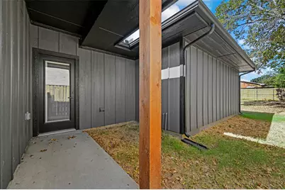 527 W Walker Street, Denison, TX 75020 - Photo 18