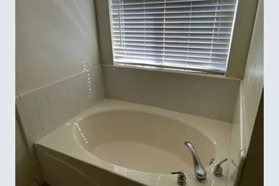 201 Willow Street, Crowley, TX 76036 - Photo 10