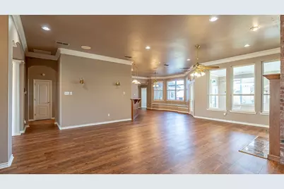 5615 Equestrian Court, Granbury, TX 76049 - Photo 36