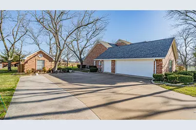 5615 Equestrian Court, Granbury, TX 76049 - Photo 8