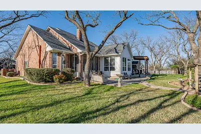 5615 Equestrian Court, Granbury, TX 76049 - Photo 8