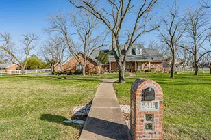5615 Equestrian Ct, Granbury, TX 76049 - Photo 1