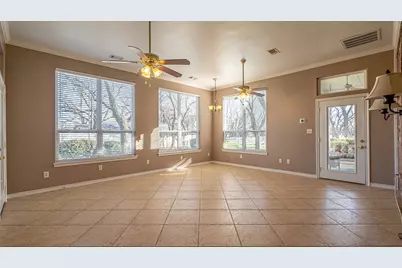 5615 Equestrian Court, Granbury, TX 76049 - Photo 14