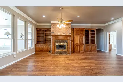 5615 Equestrian Court, Granbury, TX 76049 - Photo 22