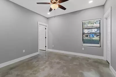 1309 S 5th Avenue #1309, Denison, TX 75021 - Photo 8