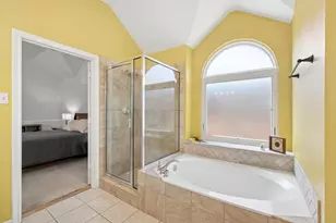 409 Kyle Ln, Lewisville, TX 75067 - Photo 18