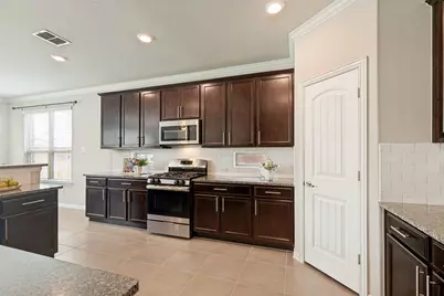 2412 Grant Park Way, Prosper, TX 75078 - Photo 12