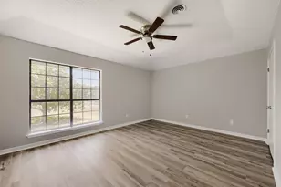2185 Jana Ln, Burleson, TX 76028 - Photo 14