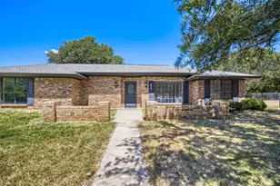 2185 Jana Ln, Burleson, TX 76028 - Photo 1