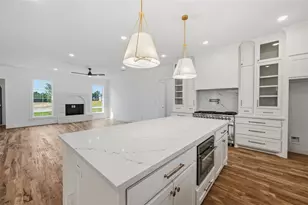 1920 Kaycee Cir, Midlothian, TX 76065 - Photo 12