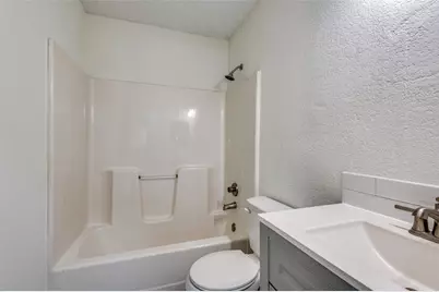 1940 Helen Drive, Lewisville, TX 75067 - Photo 18