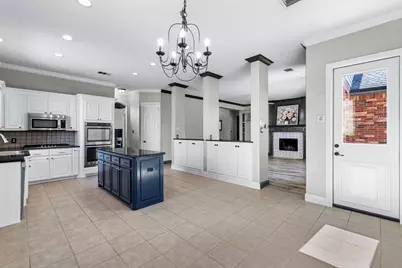 2405 Highgate Drive, McKinney, TX 75070 - Photo 6