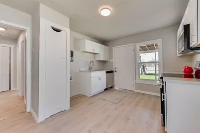 5074 Mayfair Street, Fort Worth, TX 76116 - Photo 6