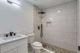 901 Woodleigh Dr, McKinney, TX 75069 - Photo 16