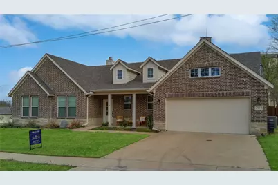 2018 Morse Street, Greenville, TX 75401 - Photo 2