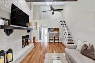 2577 Shady Ridge Dr, Bedford, TX 76021 - Photo 2