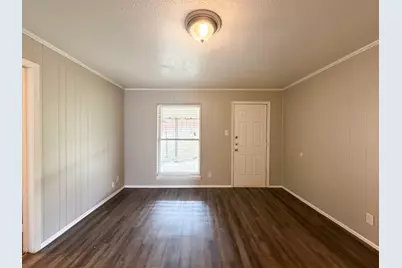 304 Clary Drive, Mesquite, TX 75149 - Photo 8