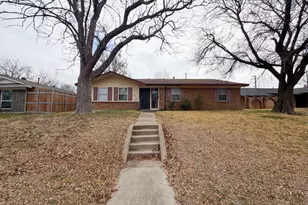 304 Clary Dr, Mesquite, TX 75149 - Photo 1