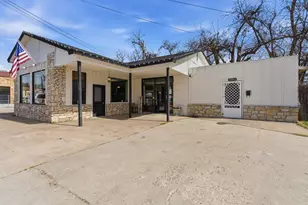 212 NE Barnard St, Glen Rose, TX 76043 - Photo 1