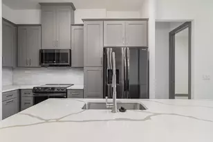 2700 Old Denton Rd, Carrollton, TX 75007 - Photo 12