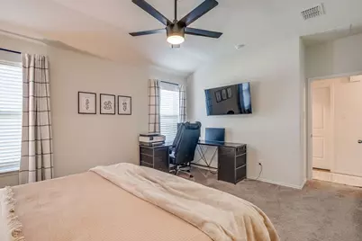 800 Amberwood Court, Fort Worth, TX 76052 - Photo 22