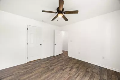 609 Western Hills Trail, Granbury, TX 76049 - Photo 12