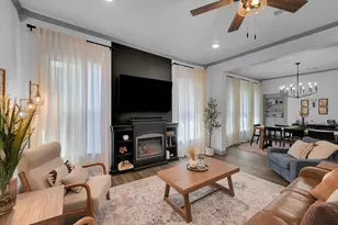 1322 N 11th St, Waco, TX 76707 - Photo 6