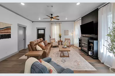 1322 N 11th Street, Waco, TX 76707 - Photo 8