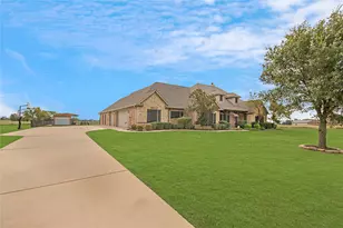 1354 Shadow Lakes, Wills Point, TX 75169 - Photo 2